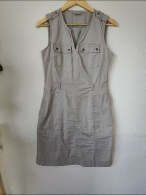Banana Republic Sleeveless Utility Dress - Size 6 *Petite Friendly*